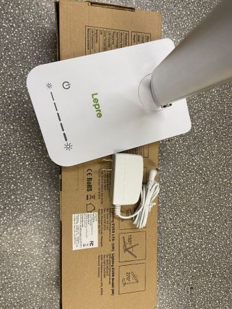 le 8w dimmable led desk lamp